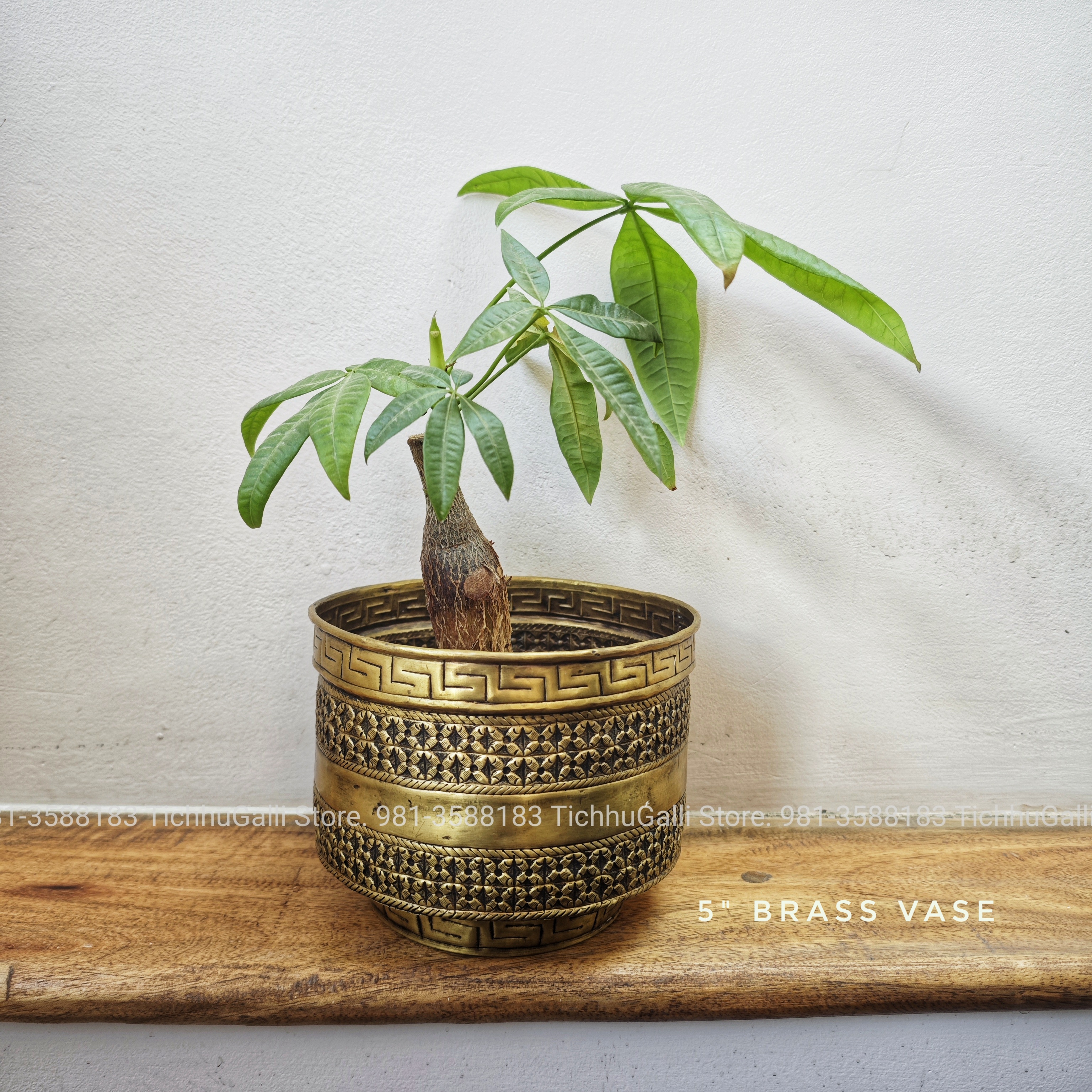 Cross butte drum brass vase-5"